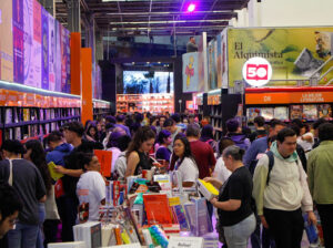 La FIL se fusiona con la vida cotidiana de la Perla Tapatía